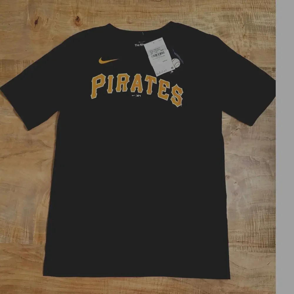 Nike Pittsburgh Pirates Ke'Bryan Hayes #13 Black T-Shirt Size L (14/16)
